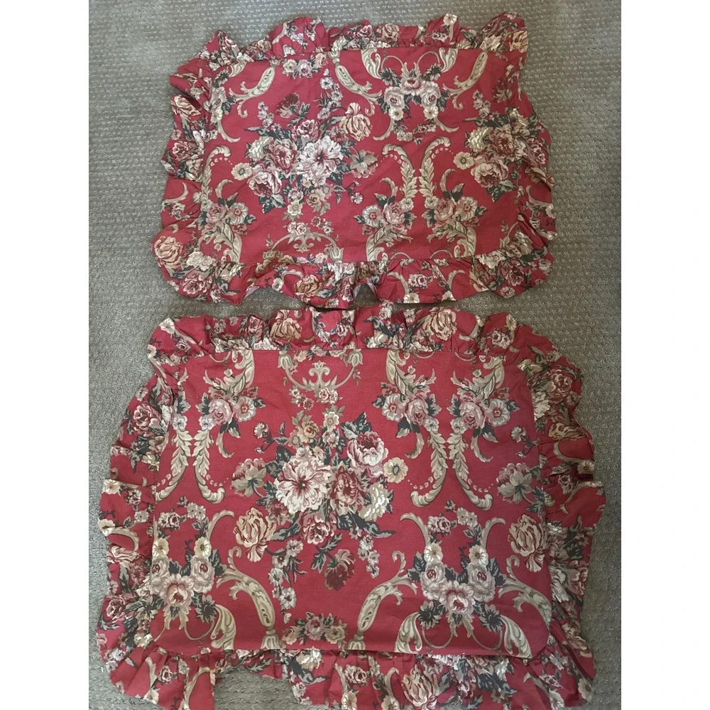 VTG Ralph Lauren Danielle Marseilles King Comforter and Two Ruffled Shams Red